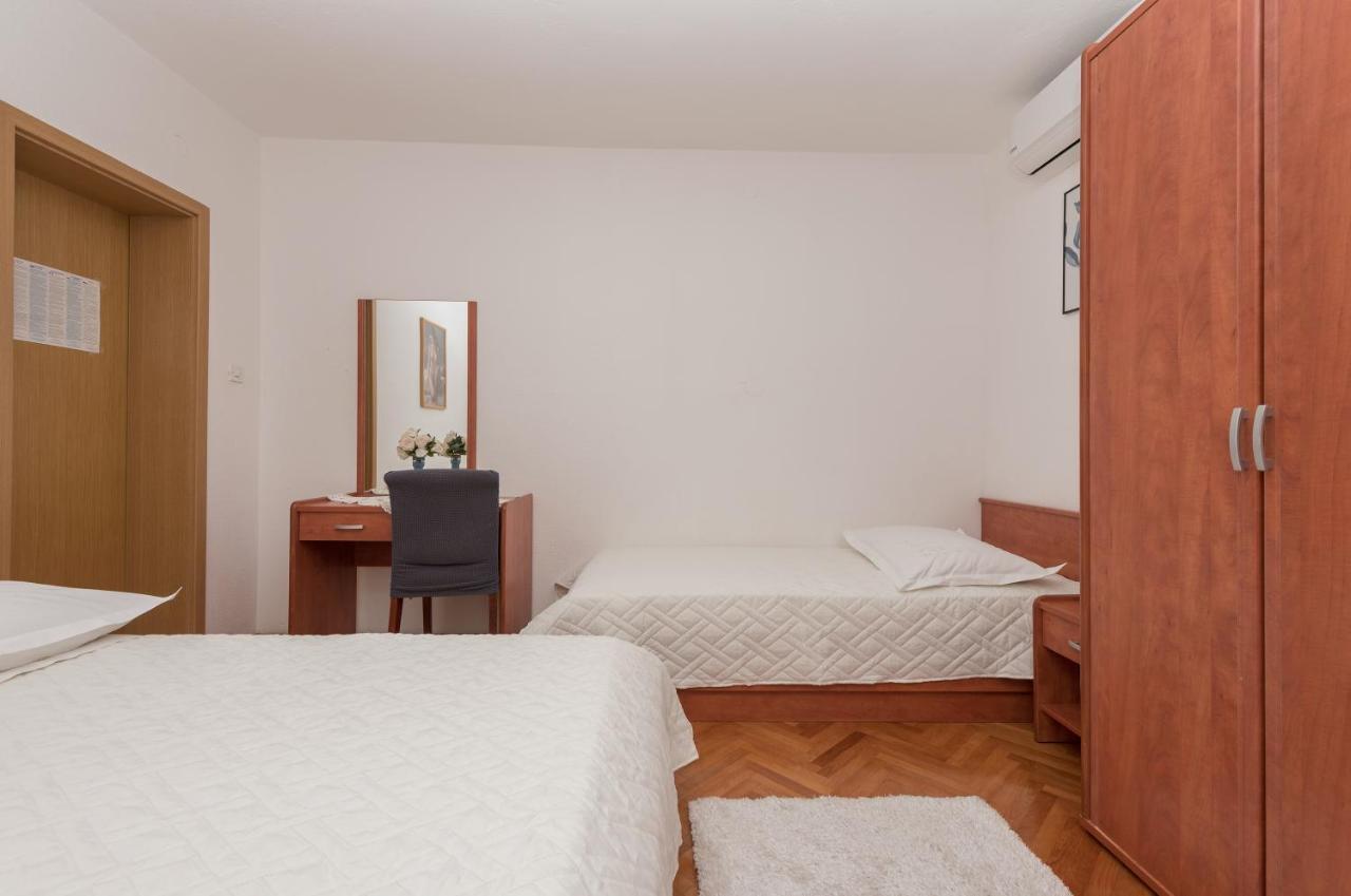 Apartments Dalmato Makarska Esterno foto