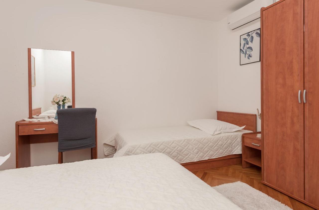Apartments Dalmato Makarska Esterno foto
