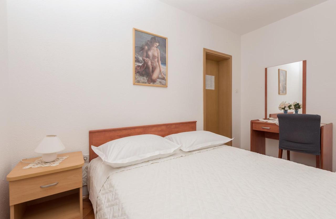 Apartments Dalmato Makarska Esterno foto