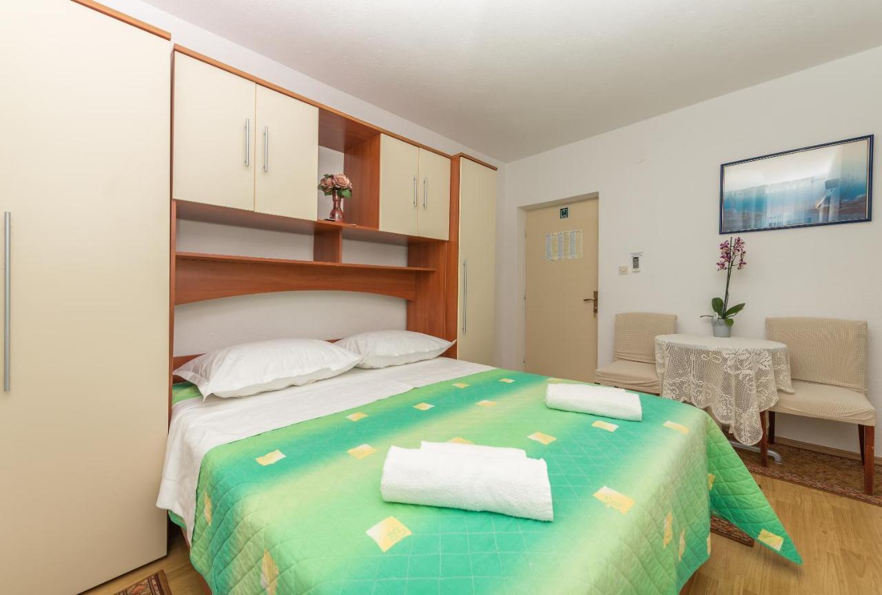 Apartments Dalmato Makarska Esterno foto