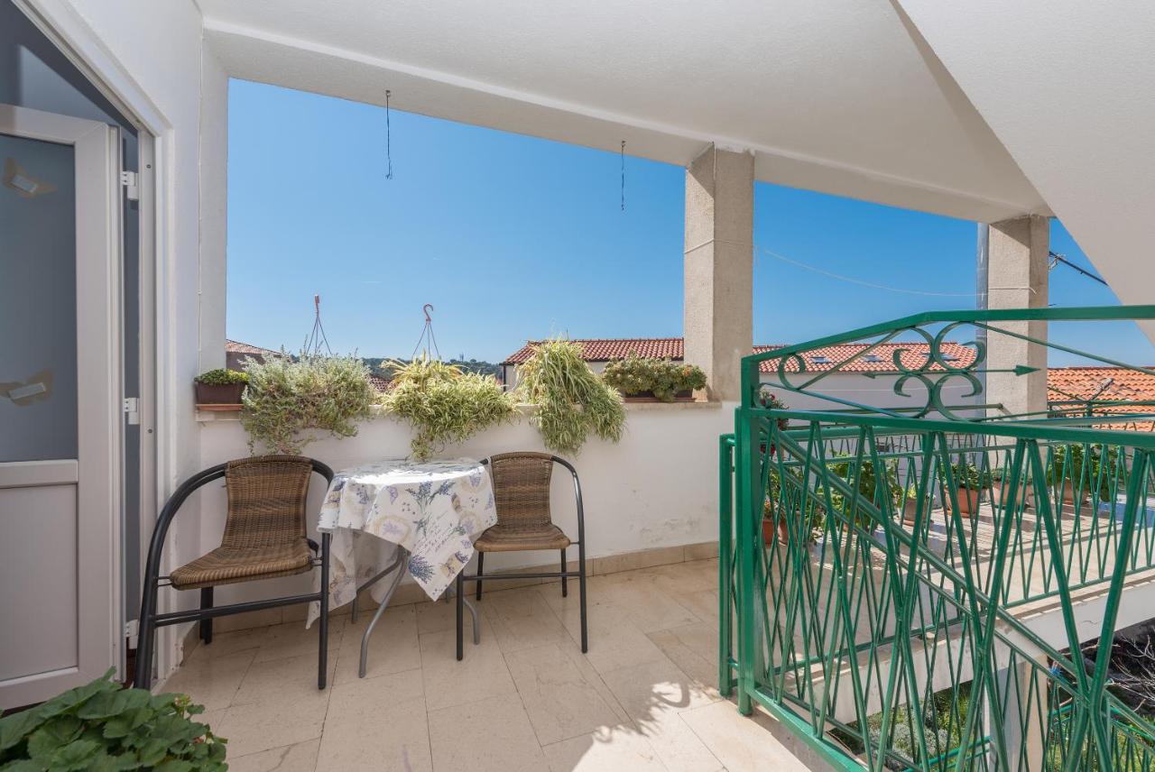 Apartments Dalmato Makarska Esterno foto