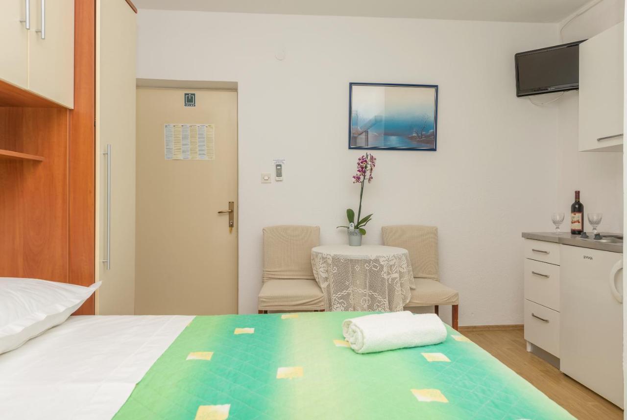 Apartments Dalmato Makarska Esterno foto